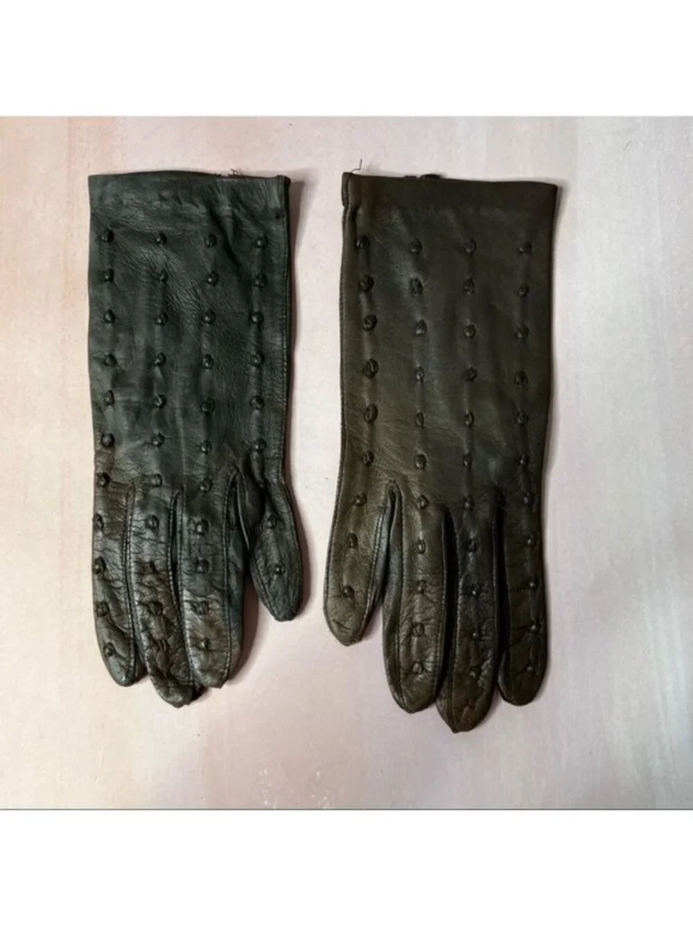 Vintage Leather Threaded Driving Gloves